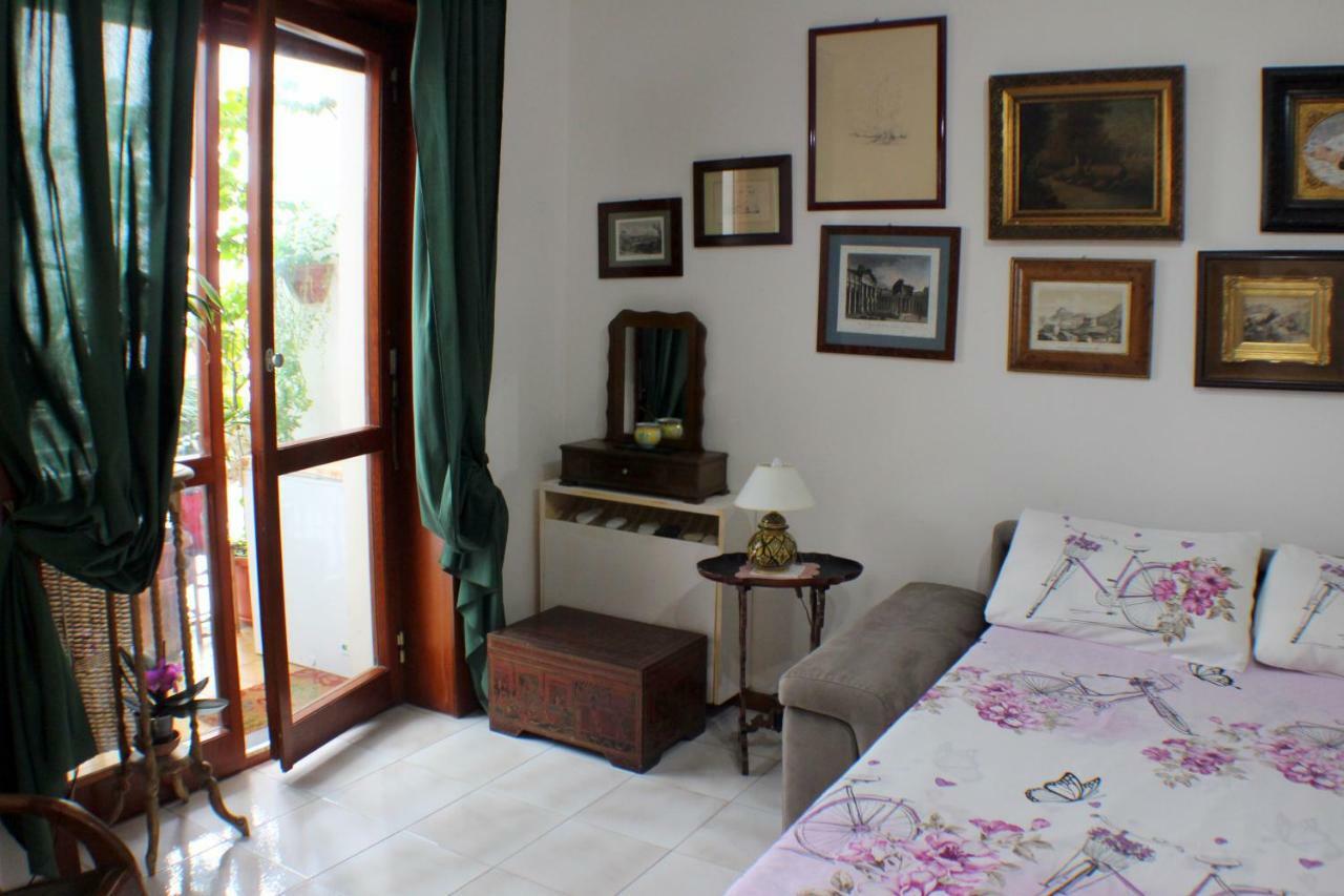 B&B Lili Салерно Екстериор снимка